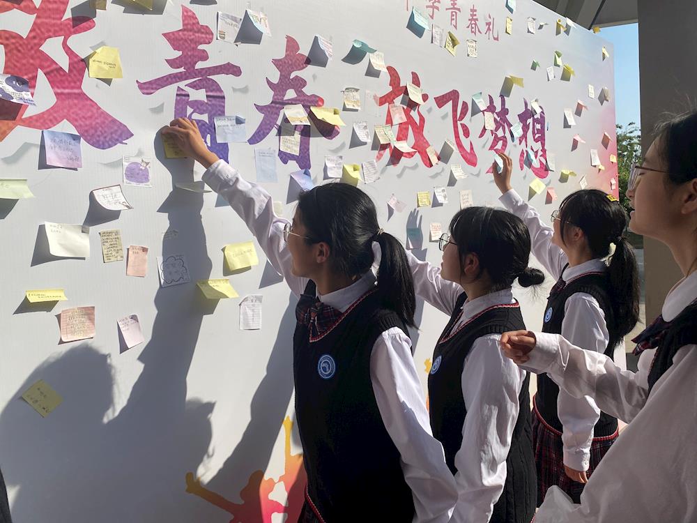 7cd075229eed43a683fa5e4415436232.jpg 7cd075229eed43a683fa5e4415436232.jpg