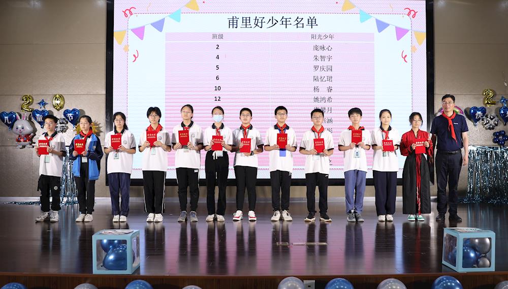 1de404772b1f42598584bba3e8aff490.JPG 1de404772b1f42598584bba3e8aff490.JPG