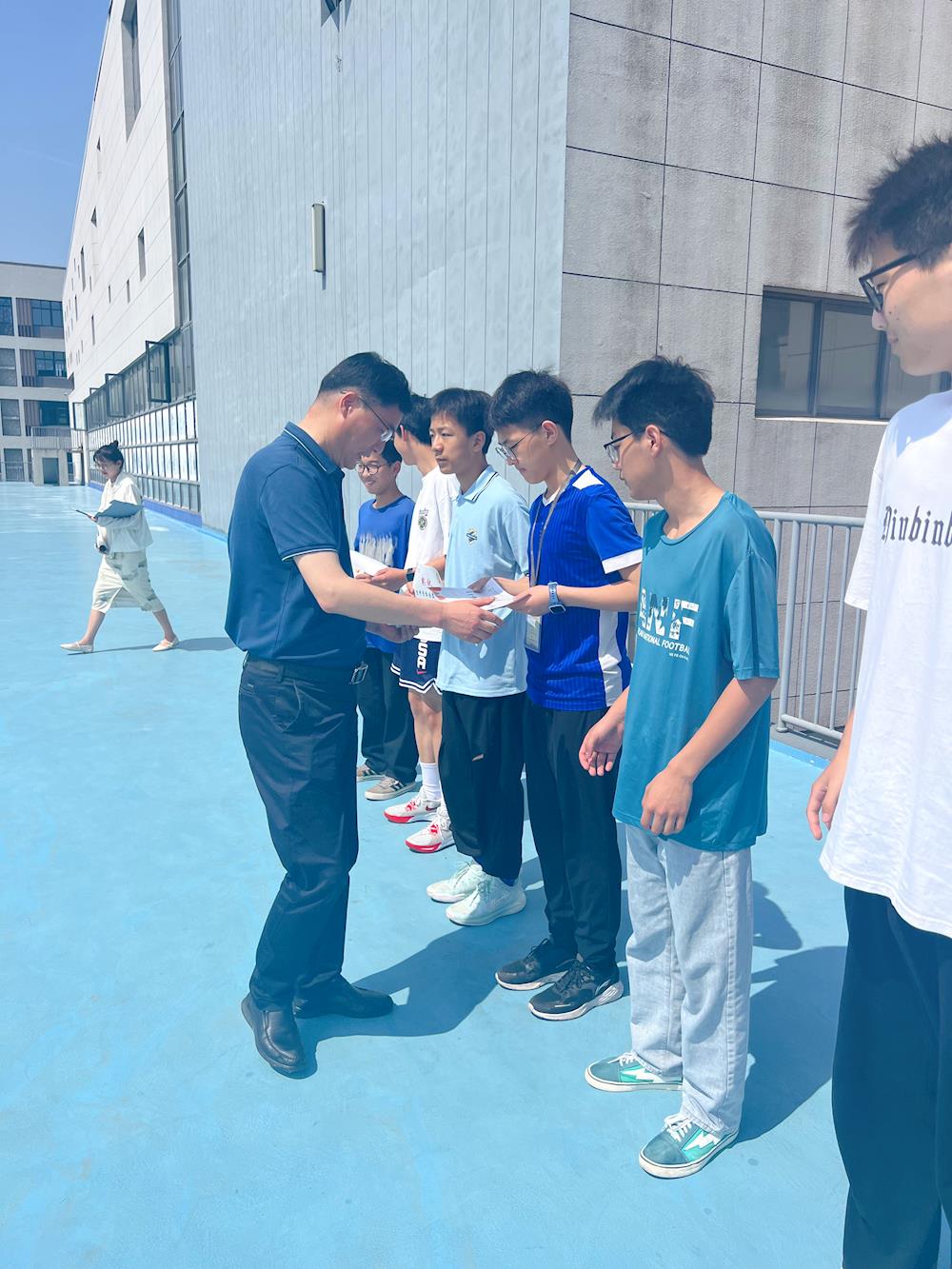 ce4222493d874f5298c31398731bbf9b.jpg ce4222493d874f5298c31398731bbf9b.jpg