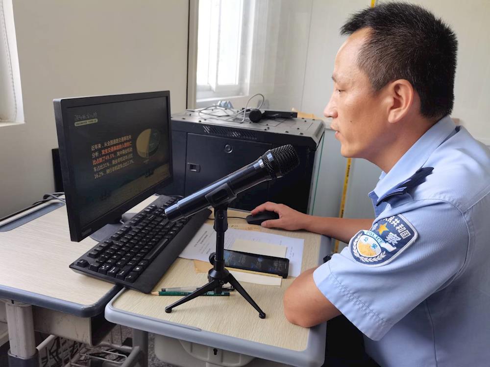 07790b9269634acea563548e87e8fbbc.jpg 07790b9269634acea563548e87e8fbbc.jpg