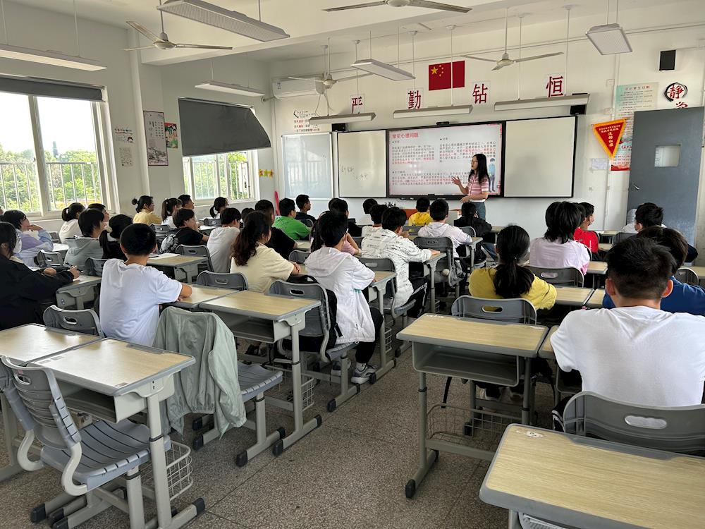 8fd0dcd2acd04c17a580d49eafa9e881.jpg 8fd0dcd2acd04c17a580d49eafa9e881.jpg