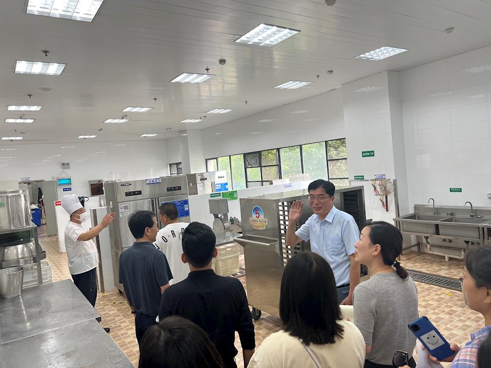 5737cda9847c4ff8b8d1674f84819182.jpg 5737cda9847c4ff8b8d1674f84819182.jpg