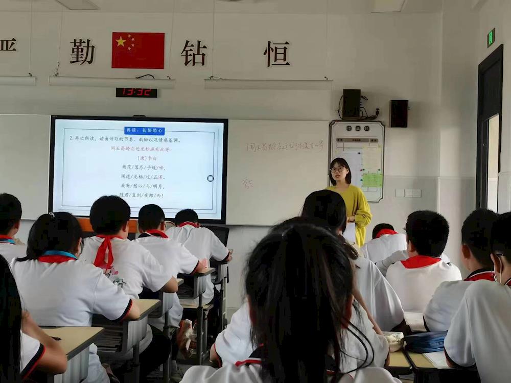 212b0b3eb5f3489dbbf6182d5b8e03a8.jpg 212b0b3eb5f3489dbbf6182d5b8e03a8.jpg