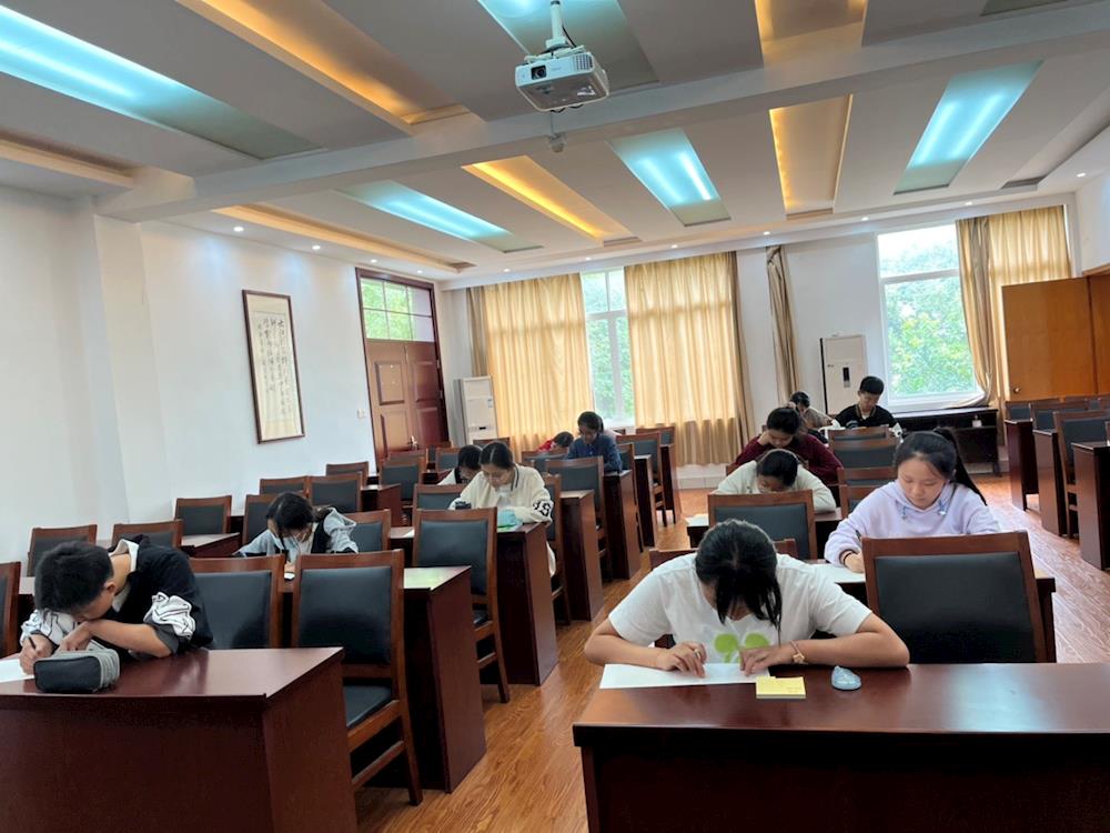 a8e102a9ba3c4eebab5bdcfc6c5cc3f8.jpg a8e102a9ba3c4eebab5bdcfc6c5cc3f8.jpg