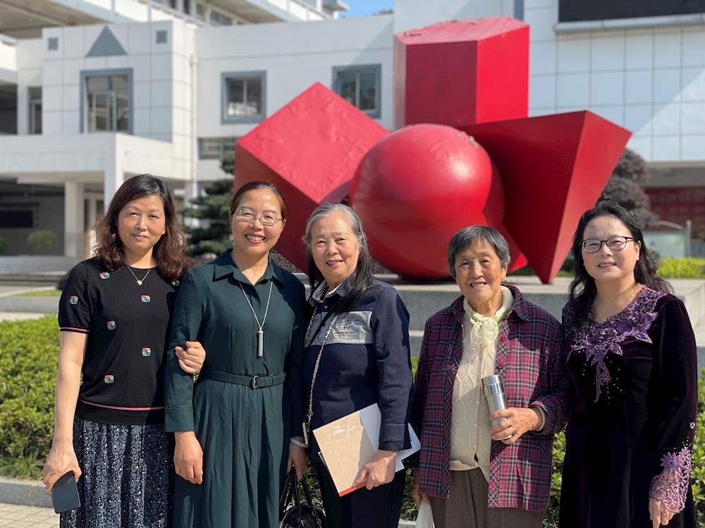 b22777ee0dc14f9cb07b4e9de2725a61.jpg b22777ee0dc14f9cb07b4e9de2725a61.jpg